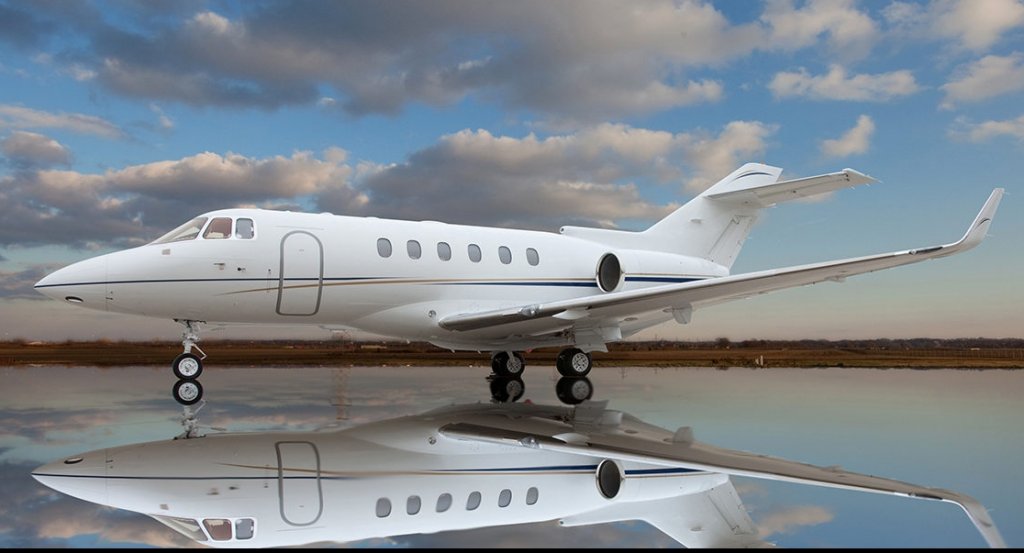 Banca Transilvania a scos la vânzare avionul de lux al miliardarului Ioan Niculae
