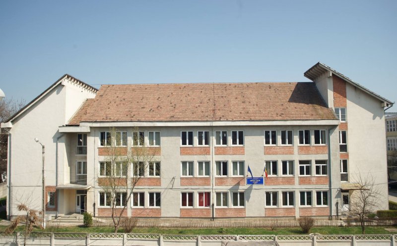 Trei grădiniţe şi o şcoală din Cluj, modernizate