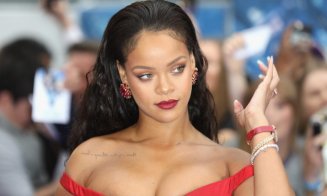 Rihanna, una dintre cele mai sexy artiste din lume, va lansa o linie de lenjerie intimă