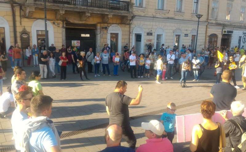 Cluj protestează şi în minivacanţa de 1 Mai! Cer demisia premierului Dăncilă
