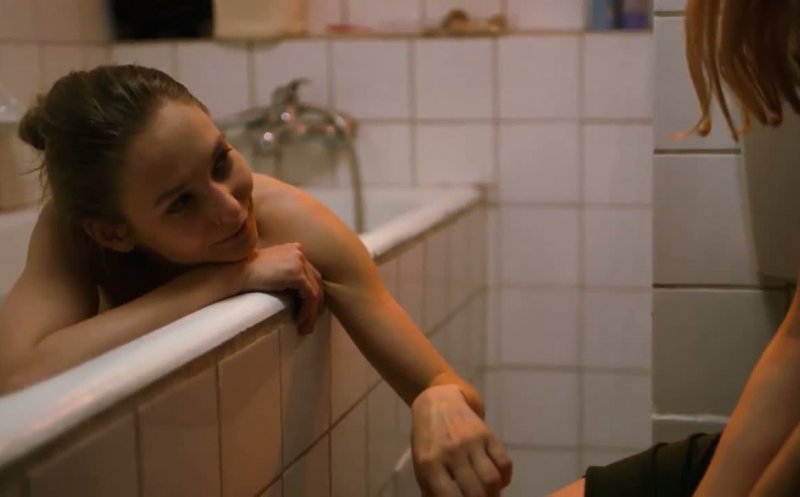 Film românesc despre generaţia Facebook şi lumea queer, în premieră mondială la TIFF. Produs fără finanţare publică