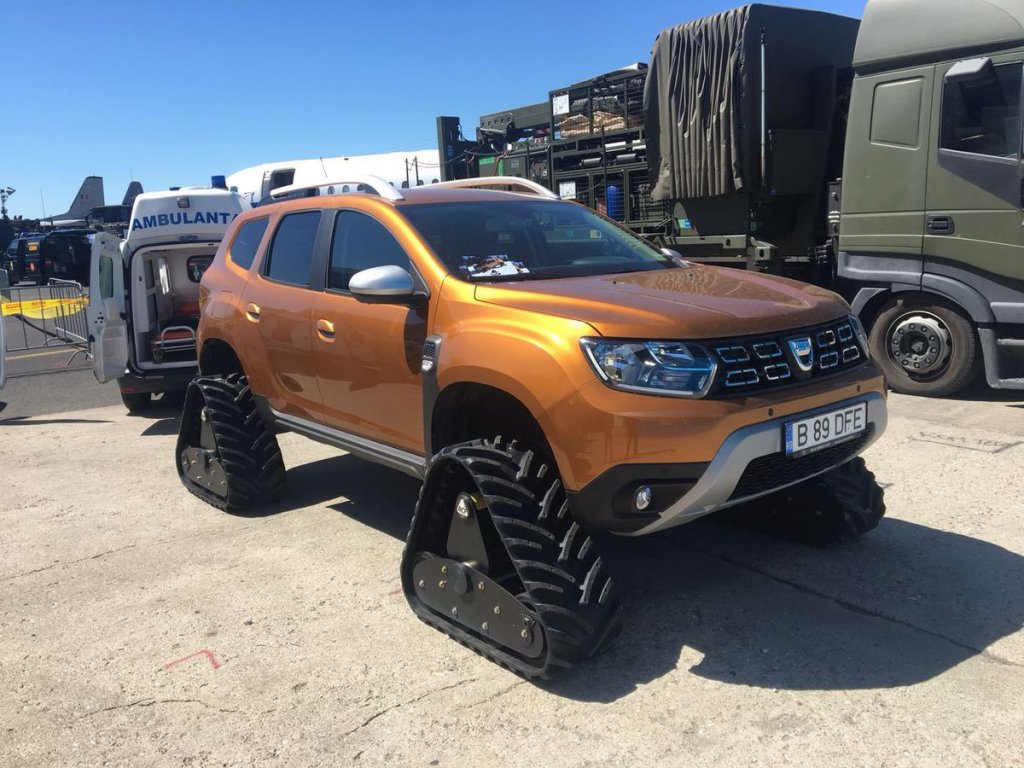 Dacia Duster cu şenile, ultima modă la Ministerul Apărării și Jandarmerie