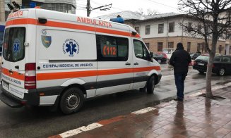 Microbuz plin cu copii care veneau la Cluj, imiplicat într-un grav accident