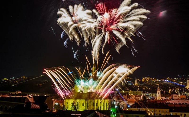 Foc de artificii spectaculos la Zilele Clujului