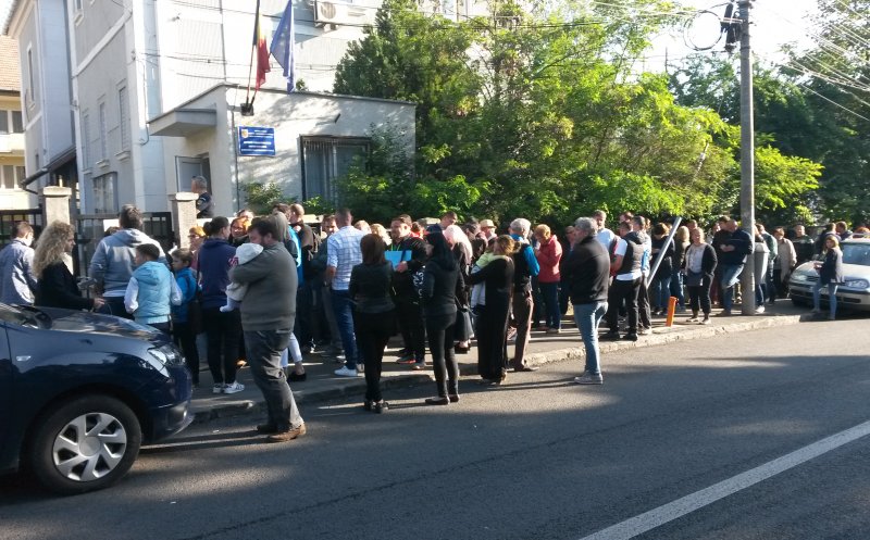 Umiliți la Pașapoarte. Obținerea documentului de călătorie, un calvar pentru clujeni
