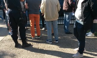 Umiliți la Pașapoarte. Obținerea documentului de călătorie, o tortură pentru clujeni