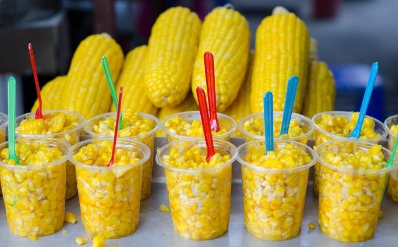 Slăbeşte româneşte cu porumb fiert. Ideal în cura de slăbire