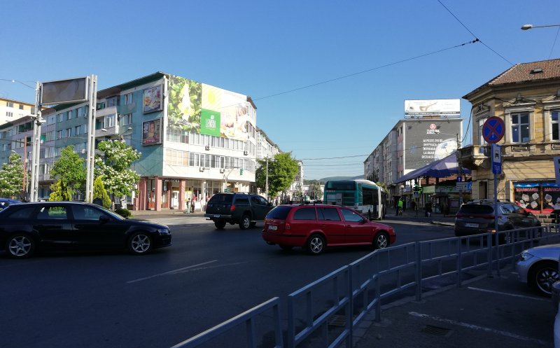 ”Cârpele”, mai tari decât primăria. Regulament local ignorat