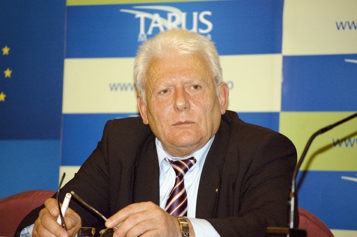 Fostul rector al UMF Cluj, Marius Bojiță, Doctor Honoris Causa al Universității Oradea