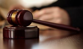 CCR a admis sesizările ÎCCJ şi PNL asupra Legii privind executarea alternativă, la domiciliu, a pedepselor