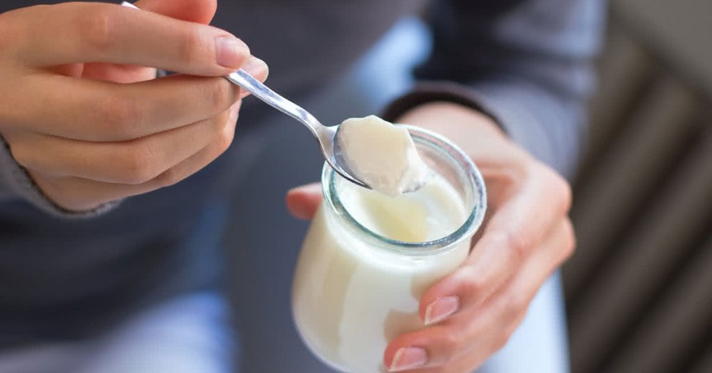Eficientă şi foarte gustoasă: Dieta cu fulgi de ovăz şi iaurt
