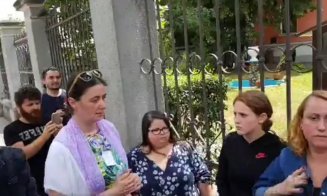 Eleva bătută la Liceul pentru Deficienţi de Auz din Cluj-Napoca s-a întors de la IML. Directoarea: Regret