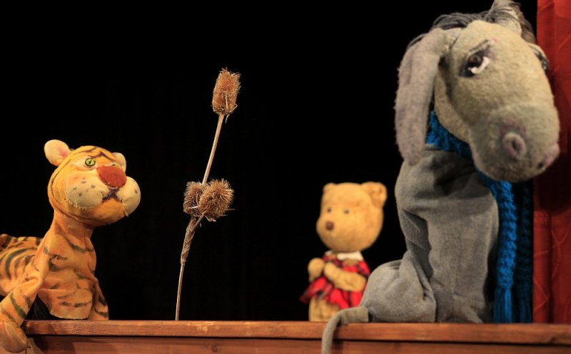 „Lupul Interzis” și „Ursulețul Winnie Pooh”, eroii weekendului la Teatrul „Puck”