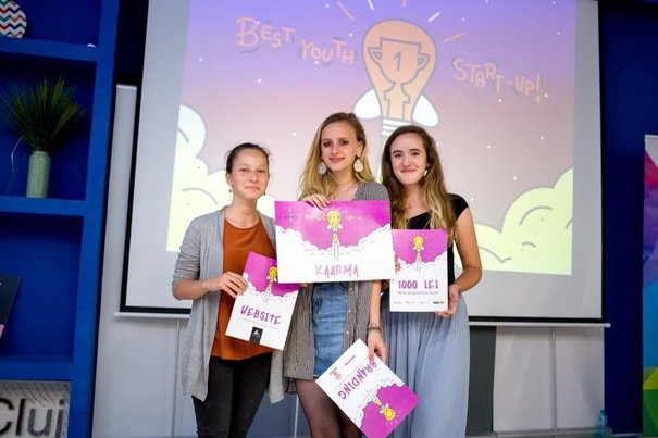 Elevi din Cluj-Napoca, câştigători de de start-up-uri. În ce transformă PET-urile care poluează râurile