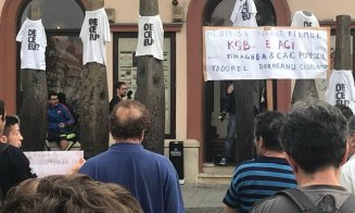 Clujenii sunt chemaţi în stradă: "Coaliția de guvernare pregătește suspendarea Președintelui"