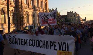 Continuă protestele la Cluj-Napoca. Se alătură Capitala şi alte oraşe din ţară