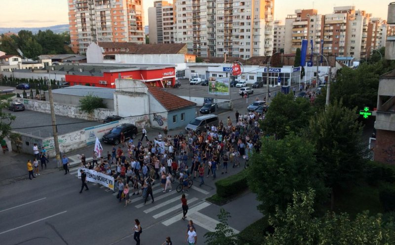 Oana Pellea şi Moise Guran, despre protestele de la Cluj: "Respect!". Mii de oameni au felicitat clujenii