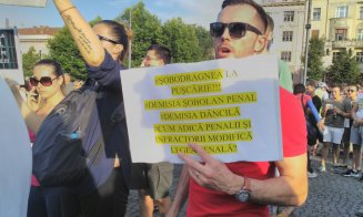 O nouă zi de proteste în centrul Clujului: ”Viitor european, nu ca în Teleorman”