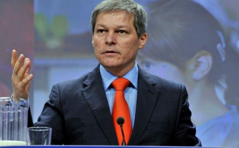 Cioloş: Alegerile anticipate sunt singura modalitate de a relegitima clasa politică