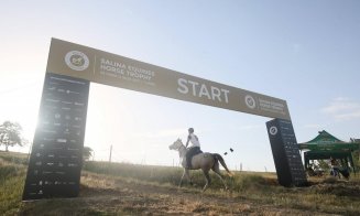 "Maratonul cailor", la Salina Equines din Cluj.  Peste 40 de cai şi călăreţi se între pe 120 de km