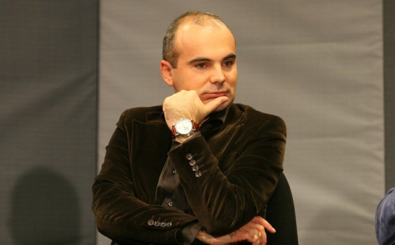 Poliţia Ilfov s-a sesizat după ce soţia şi copilul lui Rareş Bogdan au fost ameninţaţi