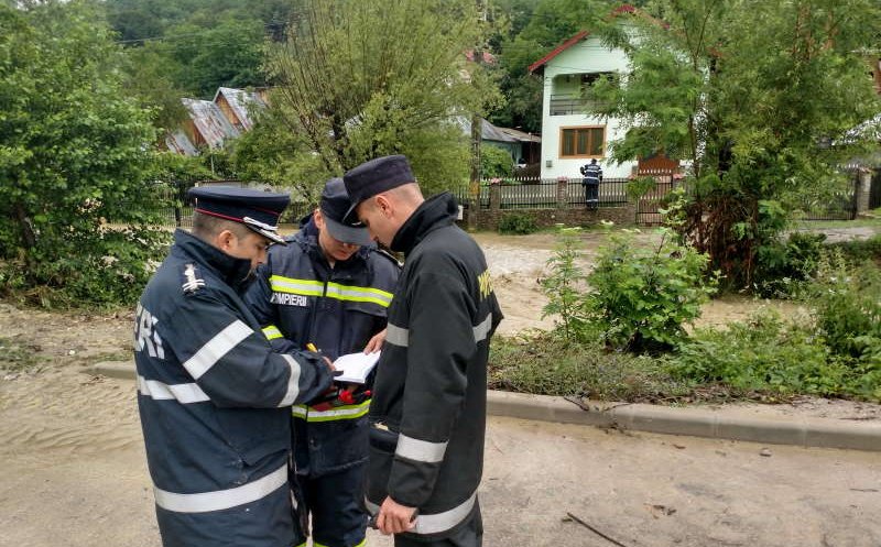 Pompierii din Cluj, trimiși să intervină la inundații în Moldova