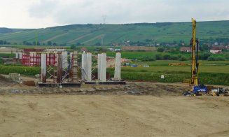 Cum arată şantierul podurilor peste Mureş de pe Autostrada Transilvania