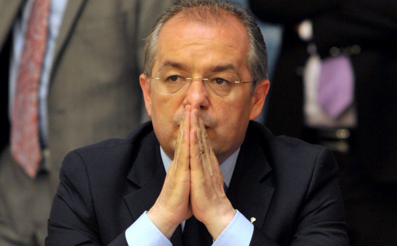 Emil Boc, atacat dur. ”Face manevre josnice”