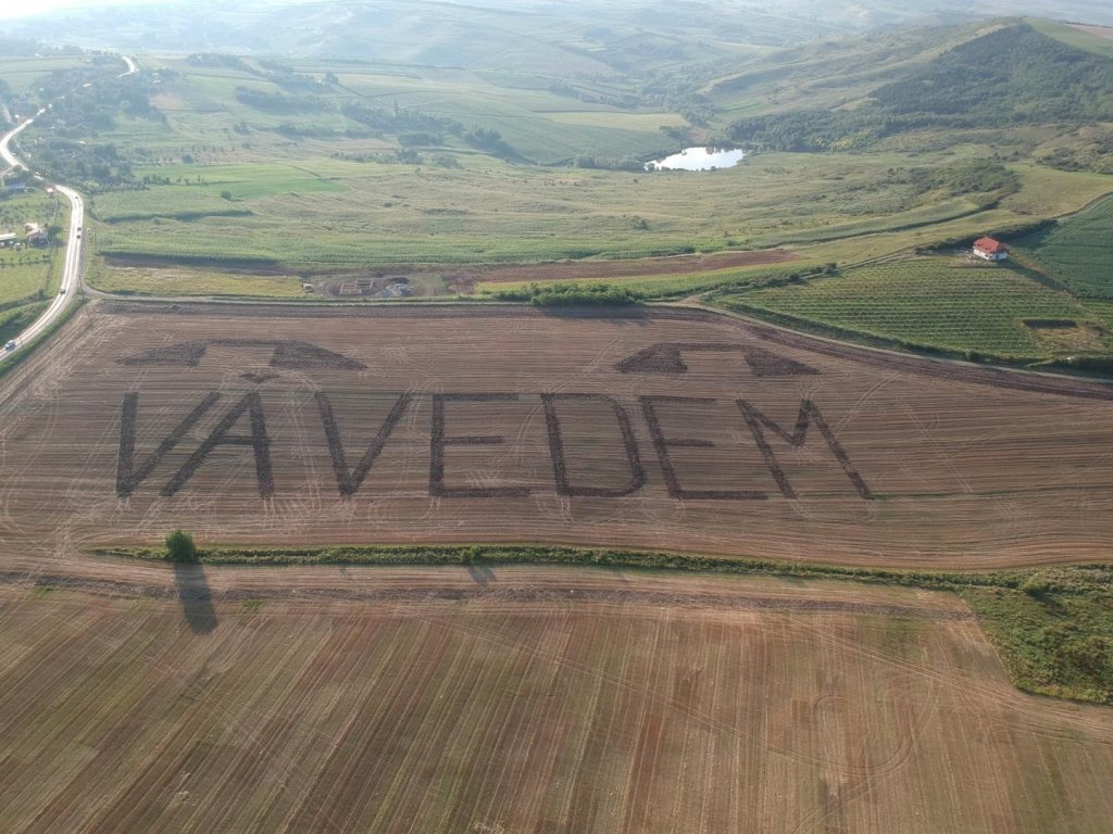 Ce spune Dragnea despre mesajele anti-PDS, inclusiv cel de pe câmpul din Cluj