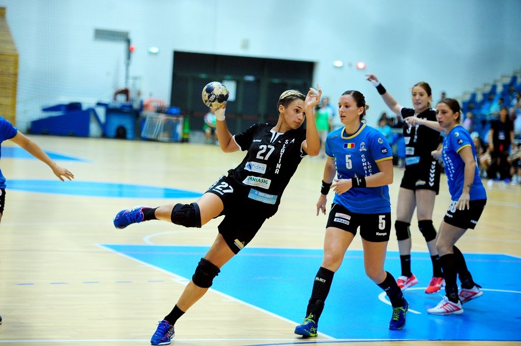 Trei clujence, în naționala de handbal care țintește Mondialele