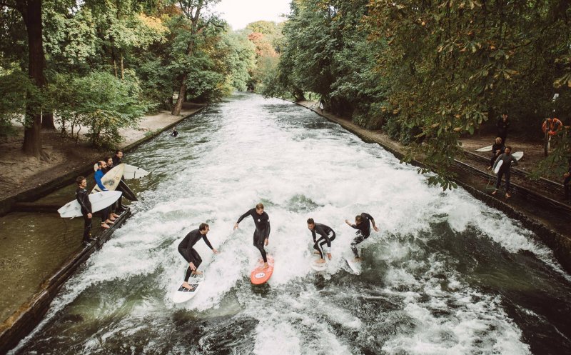 Val de surf pe Someş