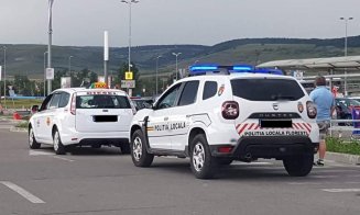 Taximetriştii refuză cursele spre mall-ul din Floreşti. Primăria Cluj-Napoca îndeamnă la decenţă şi respectarea legii