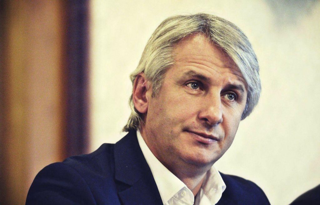 Teodorovici propune eliminarea salariului minim. Ce spun sindicatele