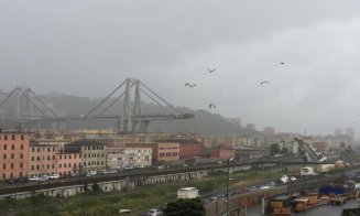 Doi români morţi după prăbuşirea podului din apropiere de Genova