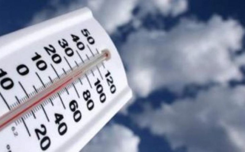 Prognoza meteo pentru weekend | Vremea la extreme: caniculă şi furtuni