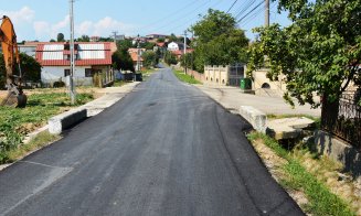 A fost asfaltat drumul spre pârtia Feleacu