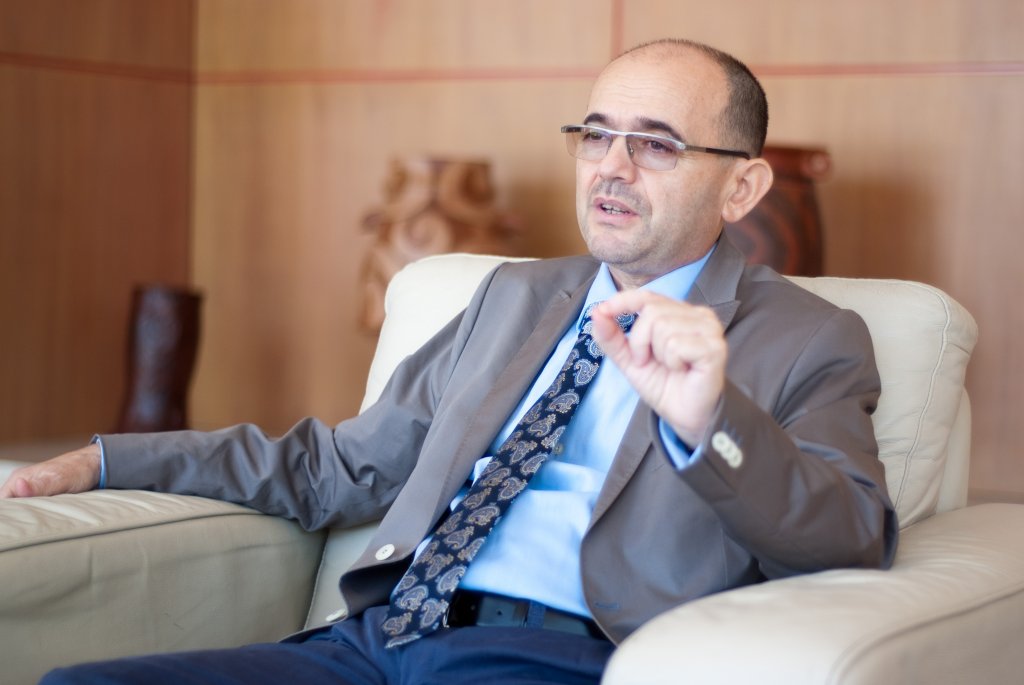 Nivelul provocărilor pe care sistemul nervos trebuie să le suporte, în continuă creştere. Ce spune neurologul clujean Dafin Mureşanu