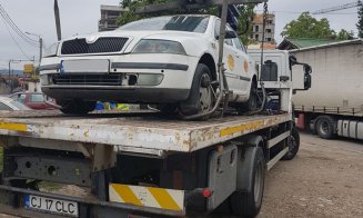 100 mașini abandonate, ridicate la Cluj