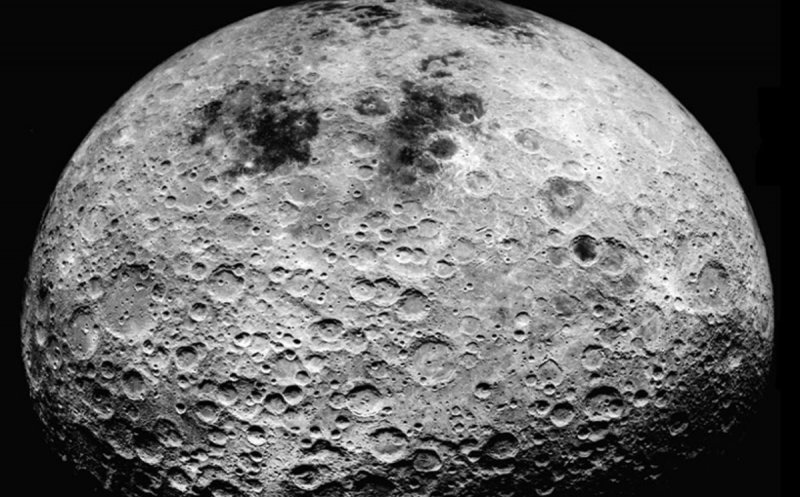 Administratorul NASA, entuziasmat de perspectiva de a exploata apă direct de pe Lună