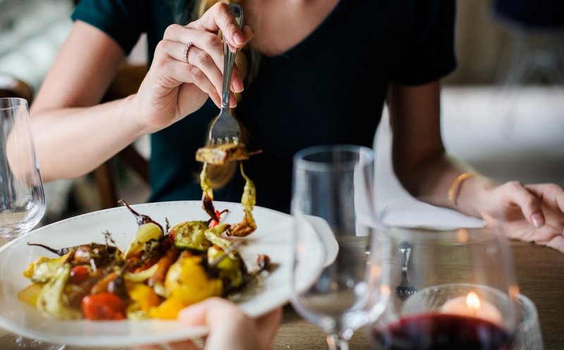 Dieta cu “de toate”.  Regimul care nu te înfometează: mănânci și slăbești