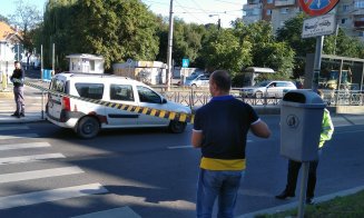 Femeie spulberată pe trecere de pietoni din Cluj. Martor: "A zburat câțiva metri"