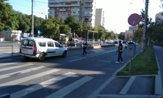 Femeie spulberată pe trecere de pietoni din Cluj. Martor: "A zburat câțiva metri"