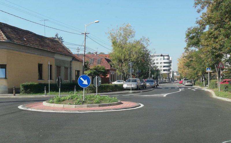 Piscină cu acoperiș retractabil. A fost autorizată o nouă bază sportivă