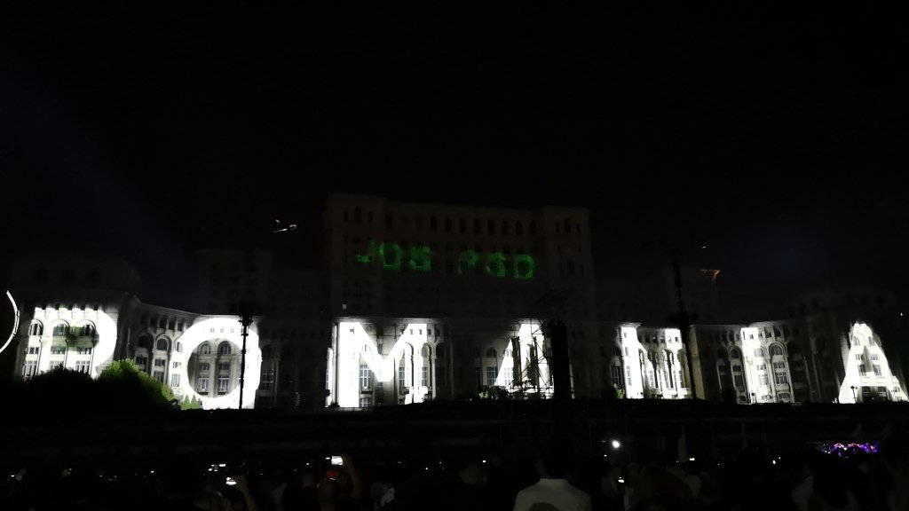 #Rezist a trolat festivalul iMapp, cu mesajul "Jos PSD"