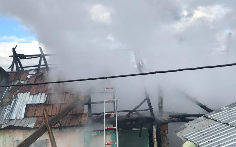 Incendiu la o casă în Turda