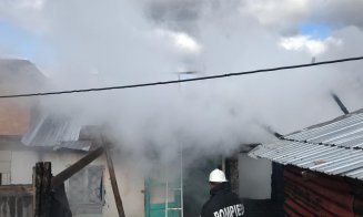 Incendiu la o casă în Turda