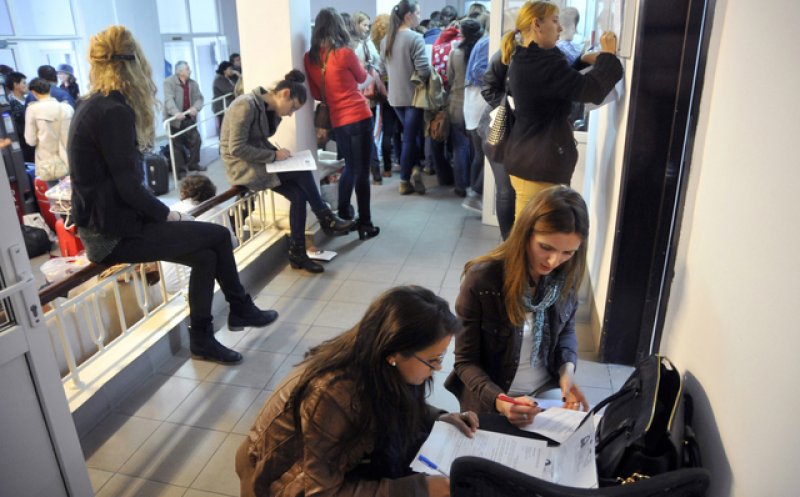 Vin studenții. Cât costă căminul, la ce nebunie de prețuri au ajuns chiriile