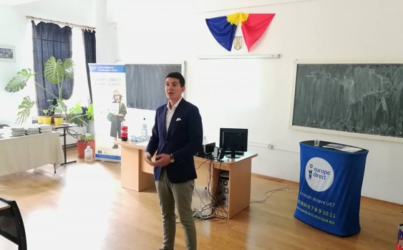 Antreprenorii clujeni predau lecții de business în școli