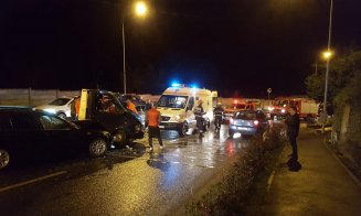 Ploaie de... accidente, la Cluj. Opt maşini distruse în câteva ore