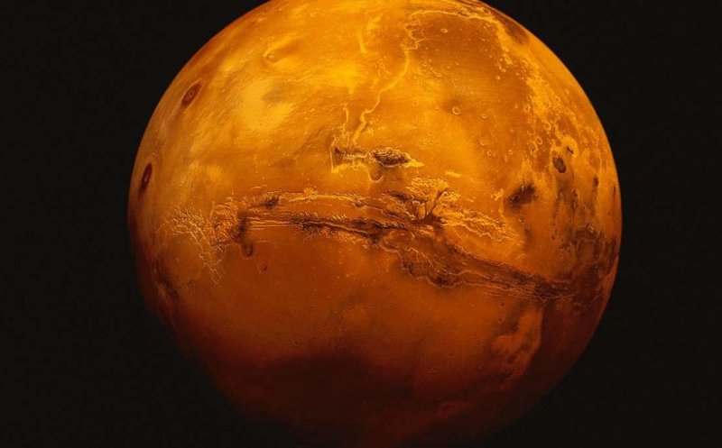 Un robot franco-german va explora unul dintre sateliţii planetei Marte